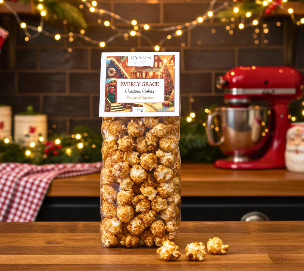 Popcorn Christmas Cookies von Everly Grace kaufen | Weihnachtlicher Geschmack mit Zimt und Spekulationsgewürz | ohne Aromen und Farbstoffe | EU-weiter Versand