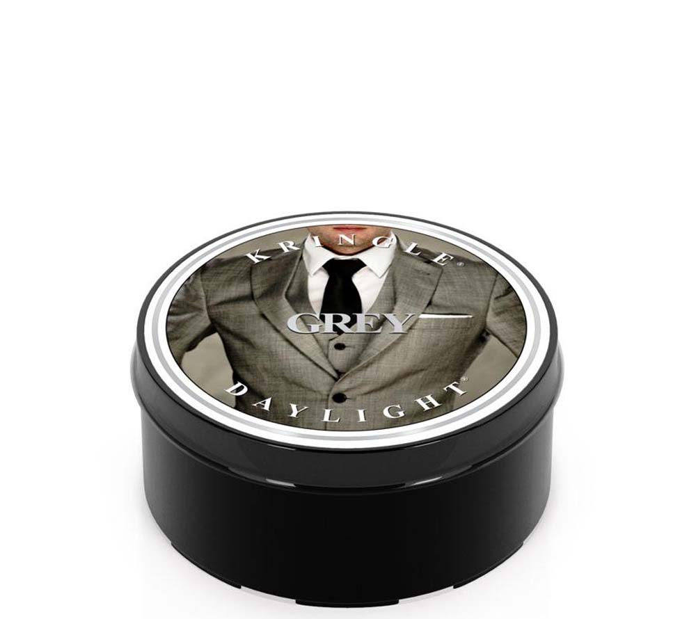 Kringle Daylight Grey von Kringle Candle kaufen | Duft: Moschus, Zitrus, Patschuli, Sandelholz, Vanille | Brenndauer: 12 Stunden