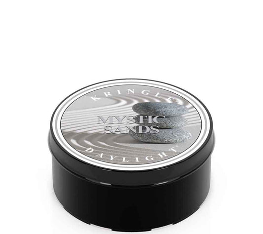 Kringle Daylight Mystic Sands von Kringle Candle kaufen | Duft: Bergamotte, Rosmarin, Lavendel, Bernstein, holzig | Brenndauer: 12 Stunden