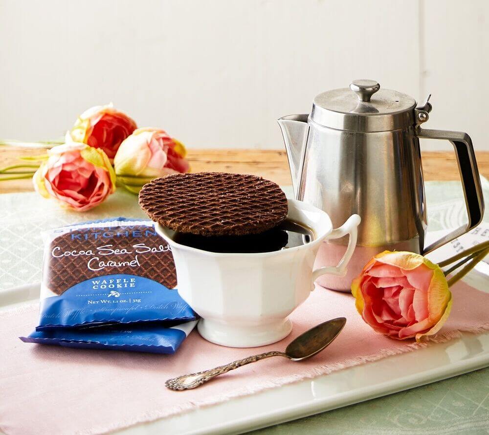 Cocoa Salted Caramel Waffle Cookie von Stonewall Kitchen kaufen | Süße Karamellfüllung mit einem Hauch von Kakao | Ideal für zwischendurch
