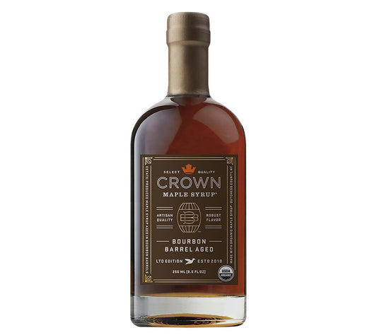 Bourbon Barrel Aged 8.5 Fl. Oz. von Crown Maple LLC kaufen | Aromatisch mit Nuancen von Bourben | Ideal für: Pancakes, Speck, und Cocktails