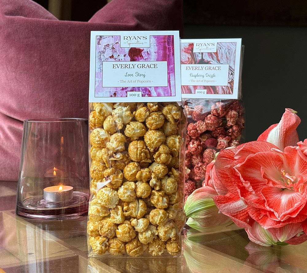 Popcorn Love Story von Everly Grace kaufen | unwiderstehliche Mischung aus Mandeln, Vanille und feinen Rosenblättern | für Gourmet-Sortimente