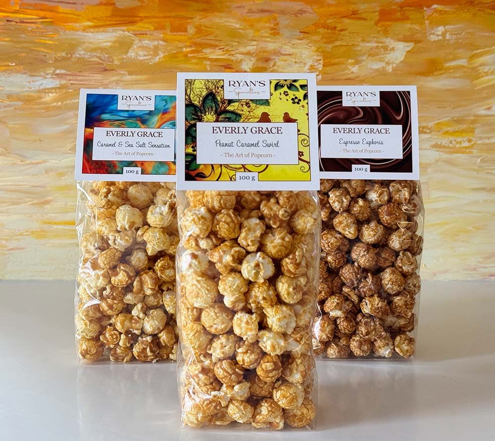 Everly Grace Popcorn Peanut Caramel Swirl Bag 100 g von Ryan's Specialties kaufen | Süß, Karamell mit Erdnussbutter | Perfekt für Filmabende