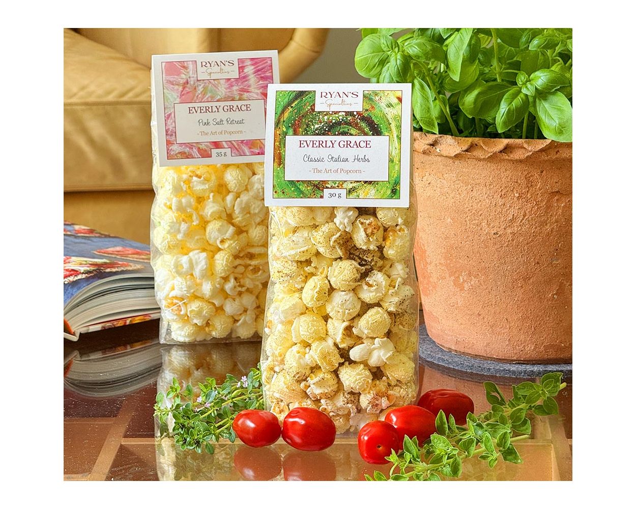 Popcorn Classic Italian Herbs von Everly Grace kaufen | italienisches Flair mit Salz, Rosmarin und Thymian | perfekter Snack im Heimkino
