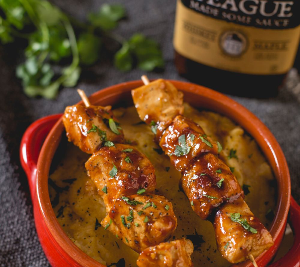 Whiskey Maple 16 oz. von Rufus Teague kaufen | Süß mit würzigem Whiskey-Aroma | Ideal zu Rind, Schweinefleisch, Burger und gegrilltem Gemüse