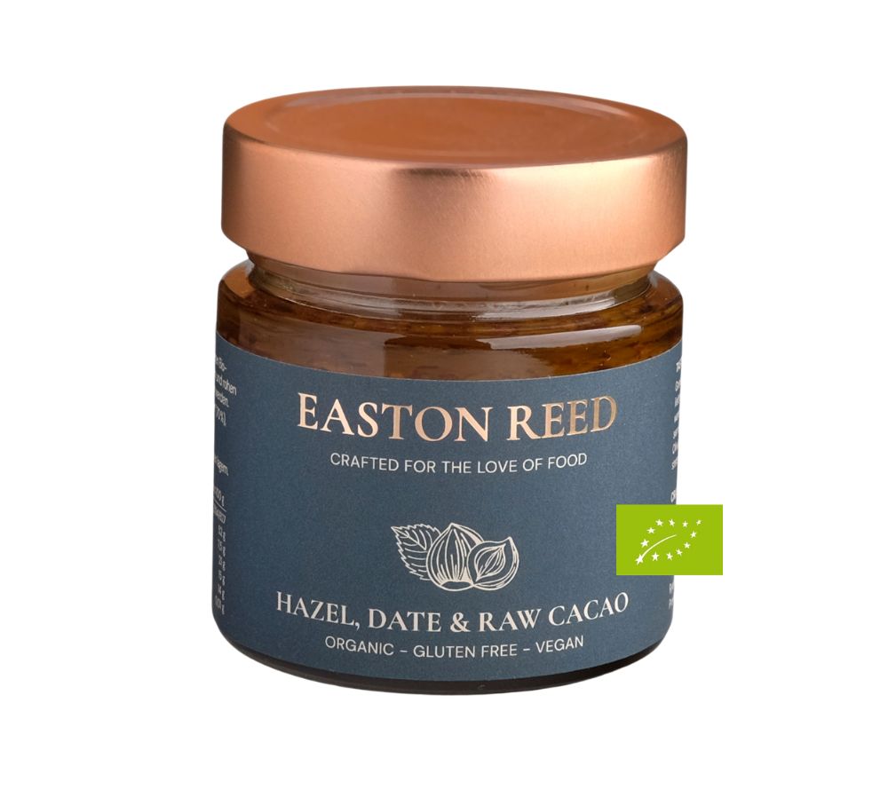 Easton Reed Hazel, Date & Raw Cacao – nussig, schokoladig & vegan. Bei Ryan's Specialties B2B online bestellen und natürlichen Gourmet-Genuss kaufen.