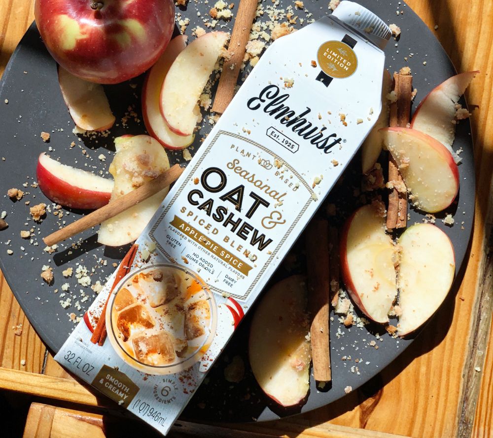 Hafer- und Cashewmilch mit wärmenden Apfel- & Gewürznoten | Vegan, glutenfrei, ohne Gentechnik & koscher zertifiziert | Europaweiter Versand | Jetzt bestellen!