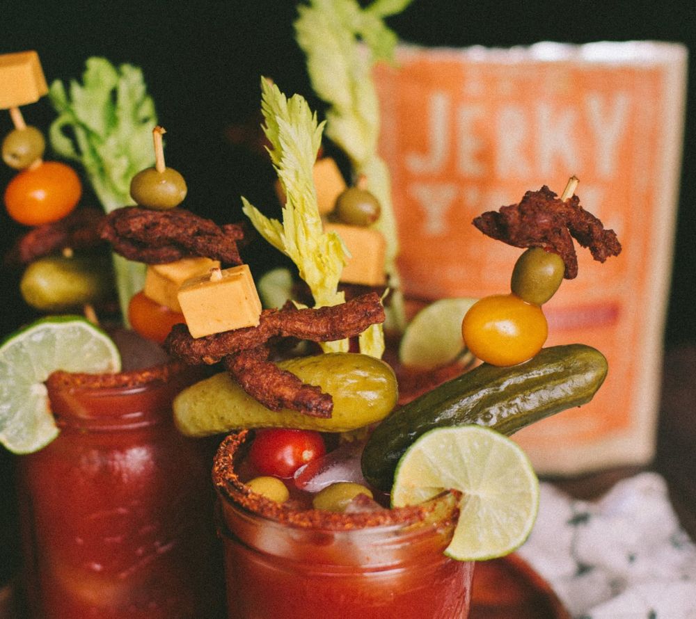 Pflanzliches Prickly Pear Chipotle Jerky – süß, würzig & proteinreich. Veganer Texan-Snack mit 16 g Protein, glutenfrei & non-GMO.