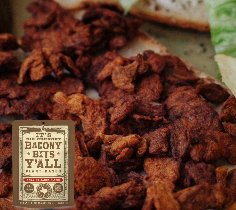 Vegan Bacon Bits – herzhaft, rauchig & proteinreich. Glutenfreier Snack mit 22 g Protein, perfekt als Topping oder pur.