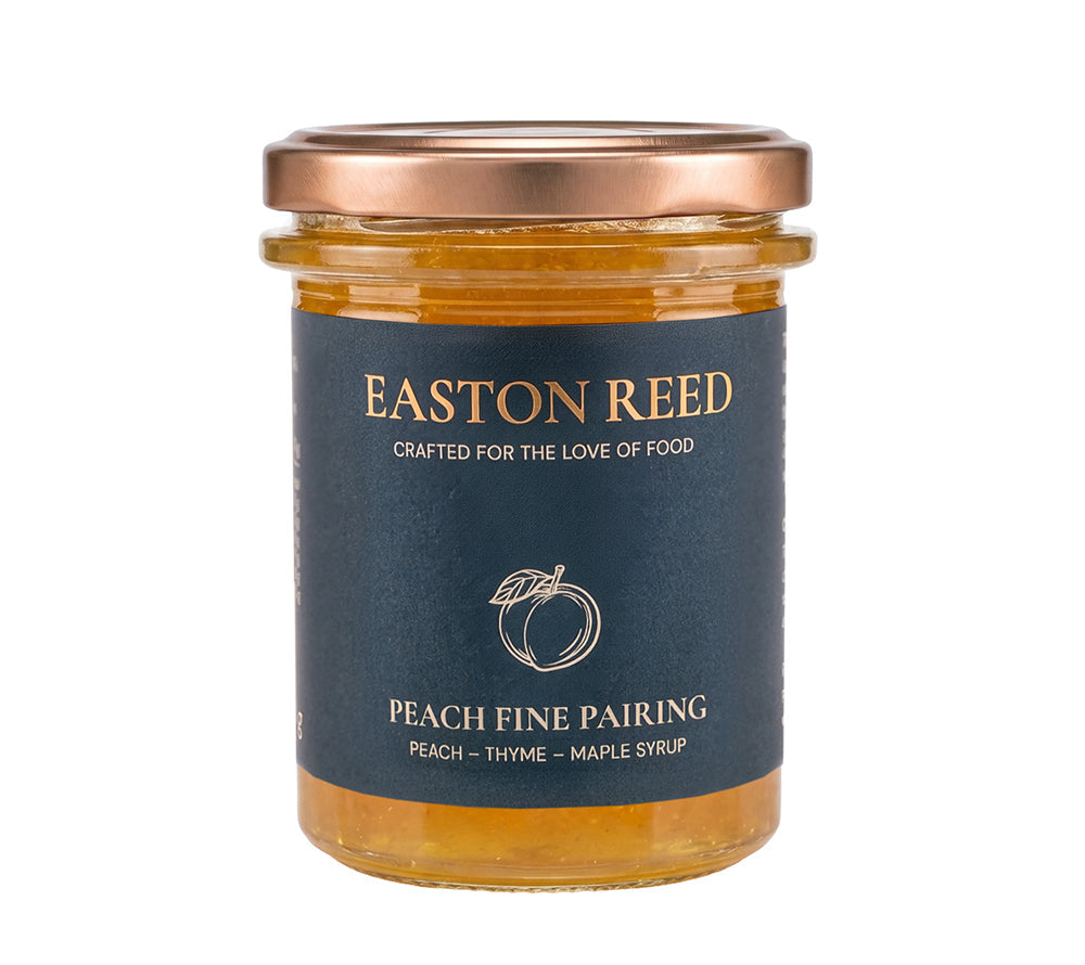 Fruchtiges Pfirsich-Chutney mit Thymian und Ahornsirup im 230 g-Glas. Perfekt zu BBQ, Grillkäse, Pancakes und herzhaften Brunch-Gerichten. Jetzt entdecken!