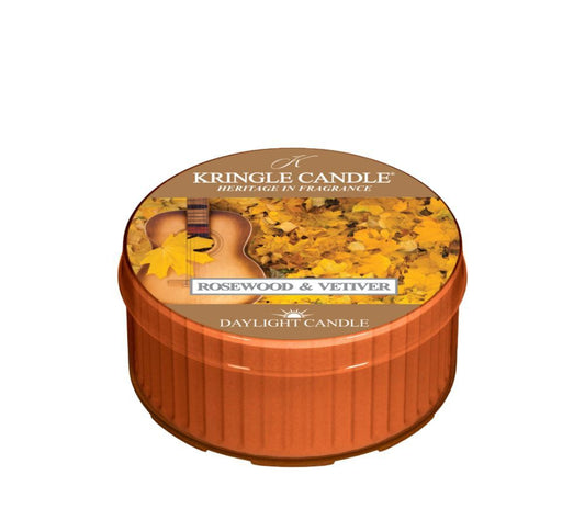 Kringle Candle Daylight – Rosewood & Vetiver | Duft: Herbstluft, Früchte, Amber, Blüten, Rosewood, Tabak, Hölzer | Brenndauer: 12 Stunden | Jetzt bestellen!