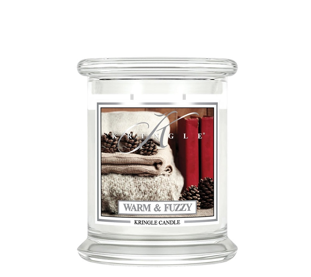 Kringle Jar Medium Warm & Fuzzy von Kringle Candle kaufen | Duft: Behaglich, holzig, blumig, warm, beruhigend | Brenndauer: 75 Stunden 