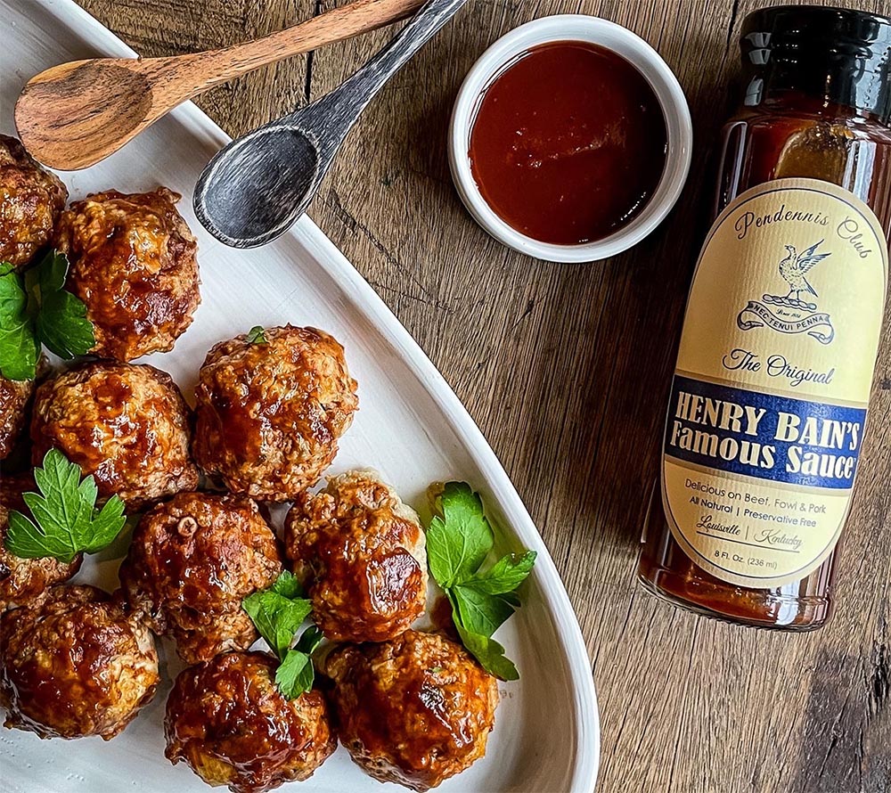 Henry Bain's Famous Sauce kaufen | Traditionelle Sauce mit Tomaten, Gewürzen und einer dezenten Süße | perfektes Highlight für Ihr Sortiment | EU-weiter Versand