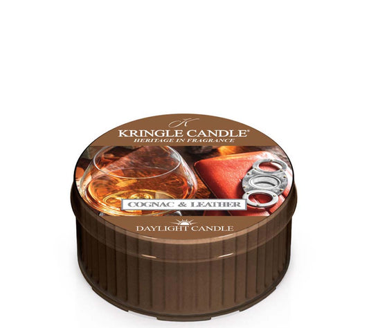 Kringle Daylight Cognac & Leather von Kringle Candle kaufen | Duft: Sanfter Cognac, warmes Leder, würzig | Brenndauer: 12 Stunden