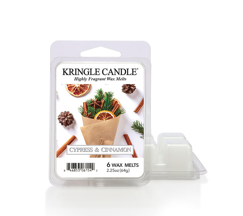 Cypress & Cinnamon von Kringle Candle kaufen | Frische von Zypresse und Orange | harmonische Tiefe durch Zimt | beruhigende Akzente